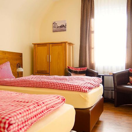Hotel Am Dalwigker Tor Корбах Екстериор снимка