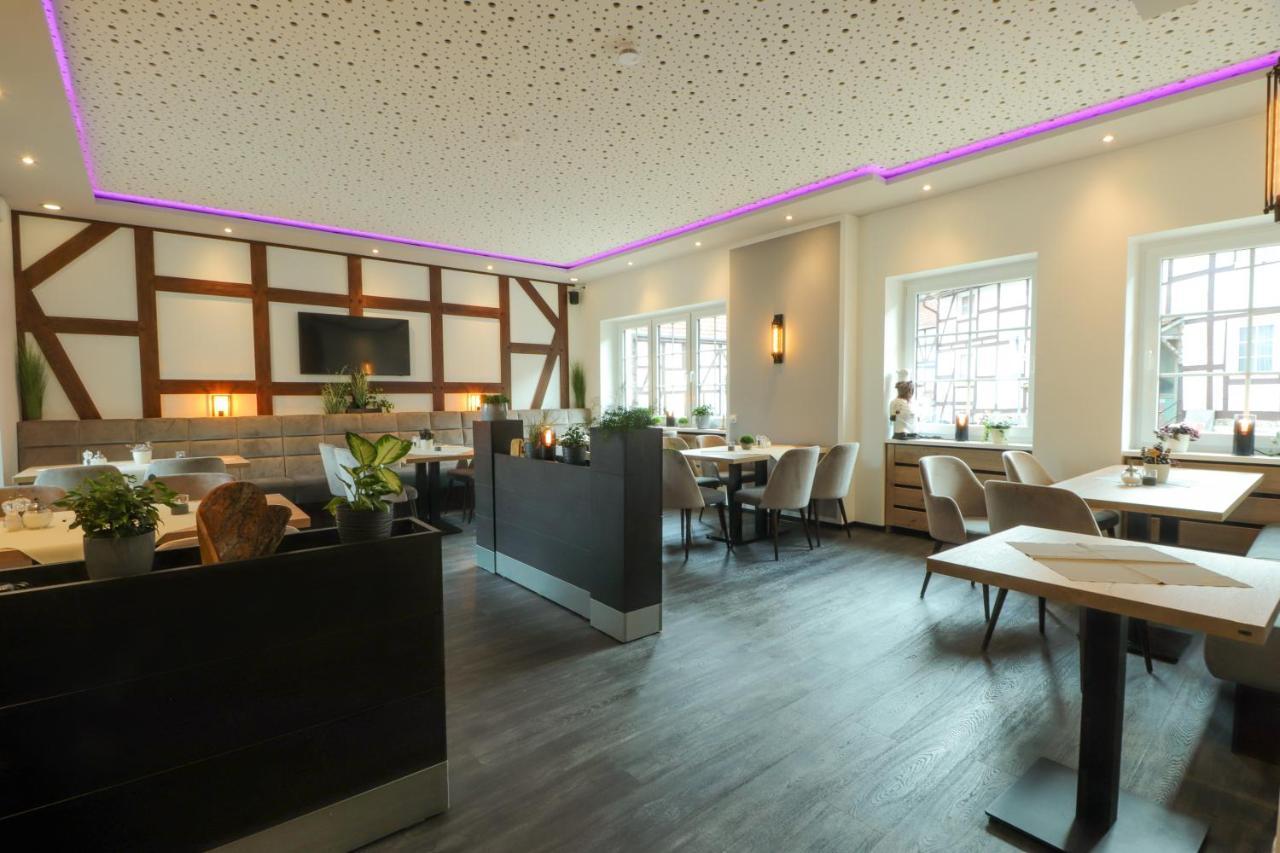 Hotel Am Dalwigker Tor Корбах Екстериор снимка