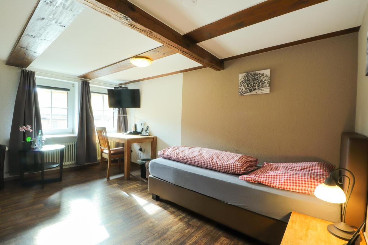 Hotel Am Dalwigker Tor Корбах Екстериор снимка