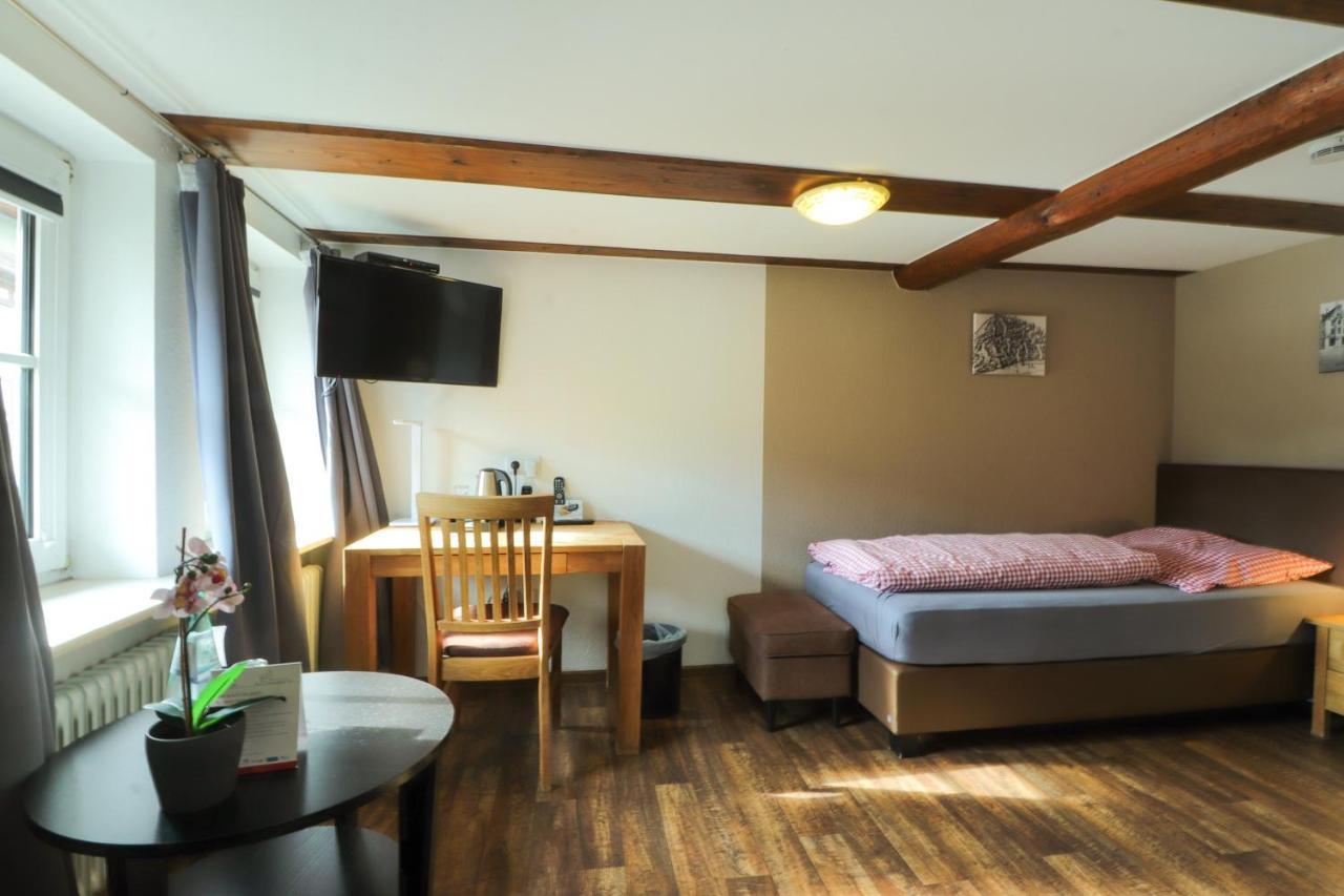 Hotel Am Dalwigker Tor Корбах Екстериор снимка
