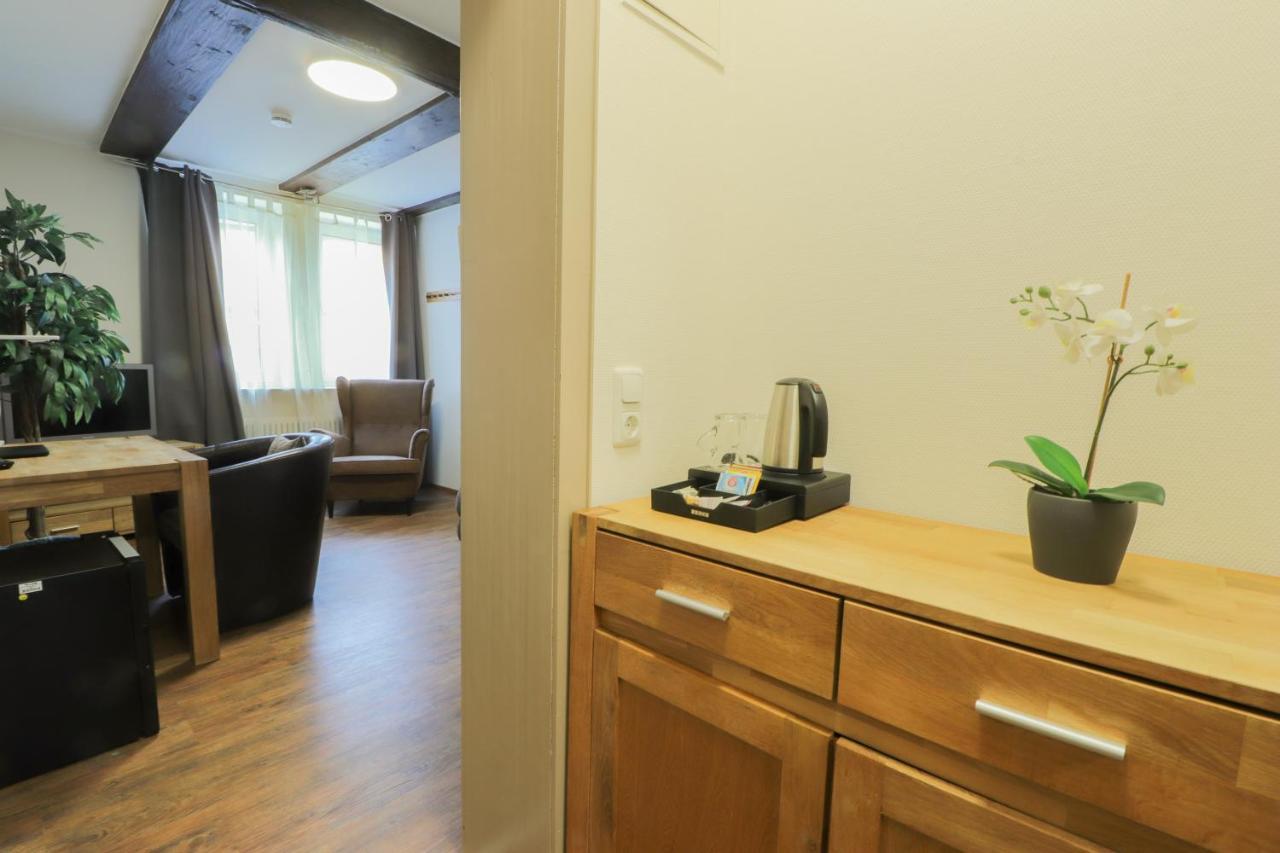 Hotel Am Dalwigker Tor Корбах Екстериор снимка